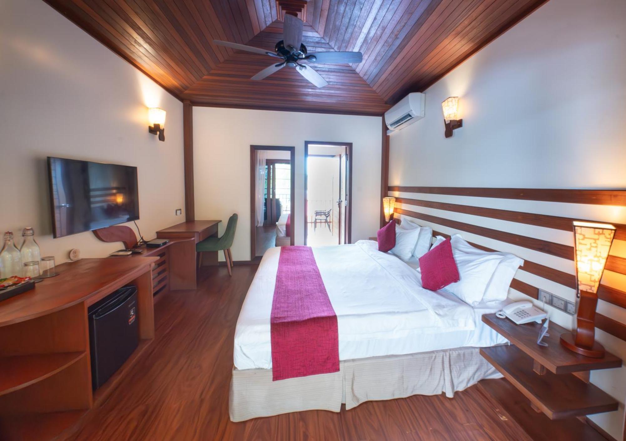 Araamu Hotels Maldives At Dhiffushi Exteriér fotografie