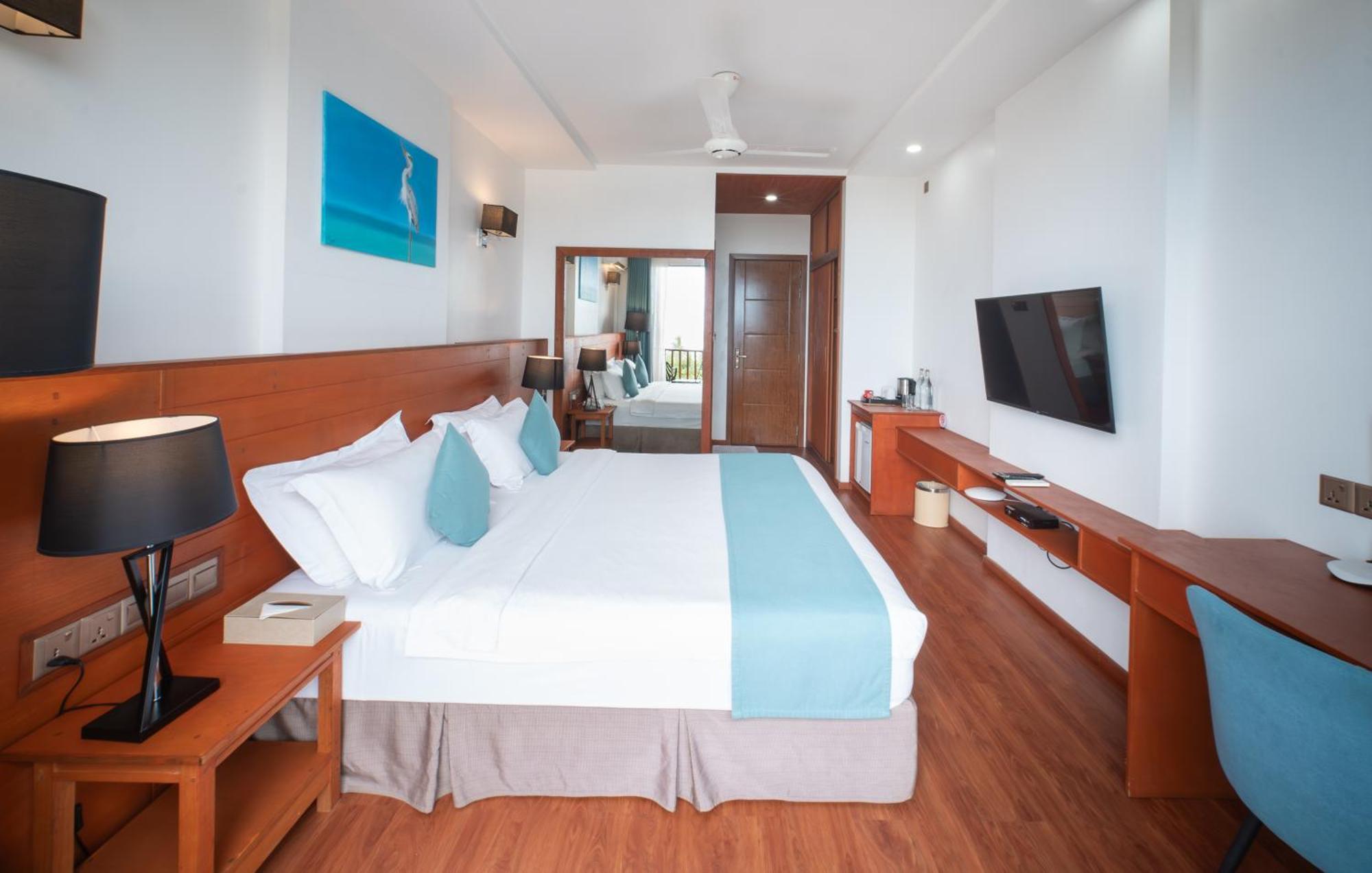 Araamu Hotels Maldives At Dhiffushi Exteriér fotografie