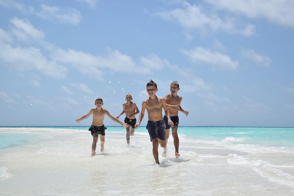 Araamu Hotels Maldives At Dhiffushi Exteriér fotografie