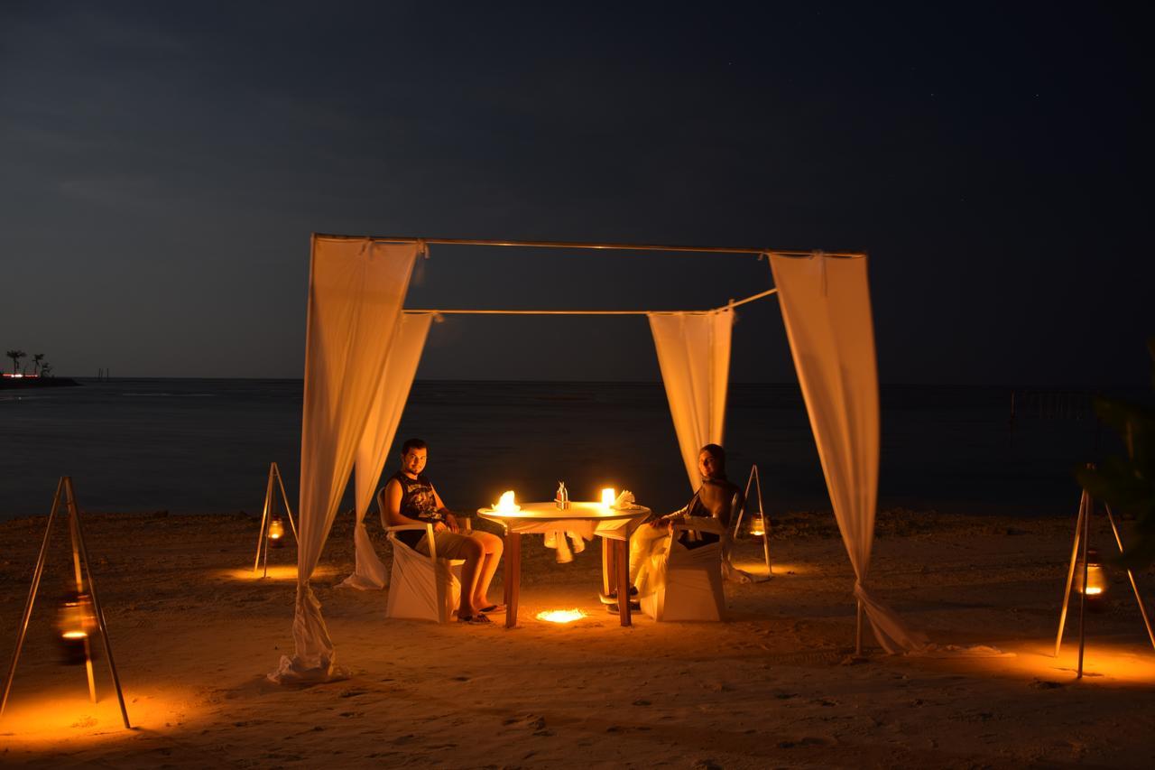 Araamu Hotels Maldives At Dhiffushi Exteriér fotografie